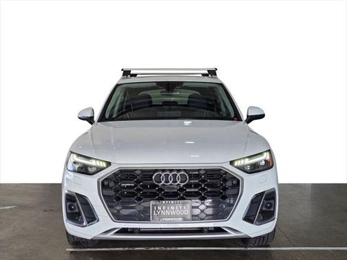 2023 Audi Q5 45 S line Prestige