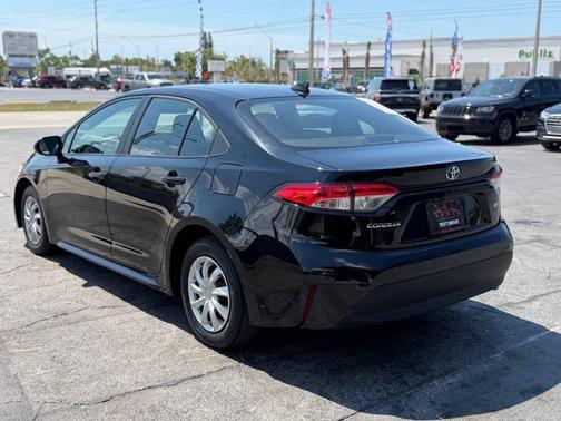 Midnight Black Metallic 2024 Toyota Corolla LE