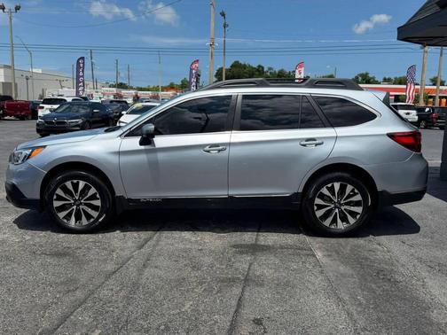 Ice Silver Metallic 2016 Subaru Outback 2.5i Limited