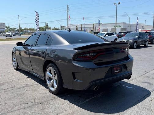 2021 Dodge Charger R/T