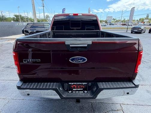 Ruby Red Metallic Tinted Clearcoat 2015 Ford F-150 XLT