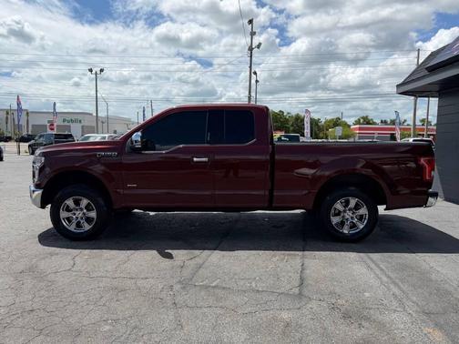 Ruby Red Metallic Tinted Clearcoat 2015 Ford F-150 XLT