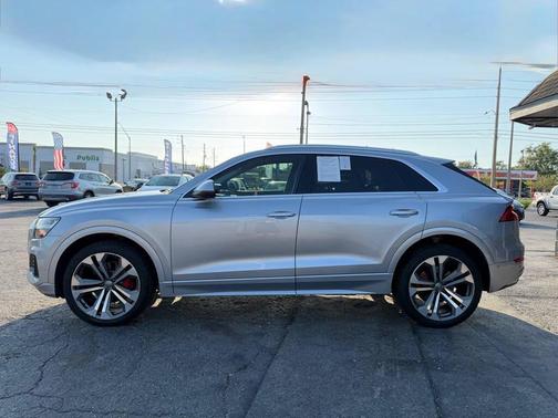 Florett Silver Metallic 2019 Audi Q8 3.0T Premium Plus