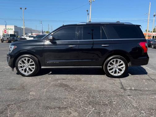 Agate Black 2019 Ford Expedition Platinum