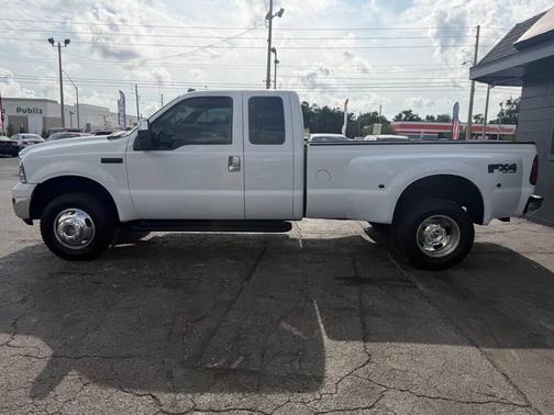 Oxford White Clearcoat 2006 Ford F-350 XL SuperCab