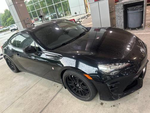 Raven 2017 Toyota 86 SE