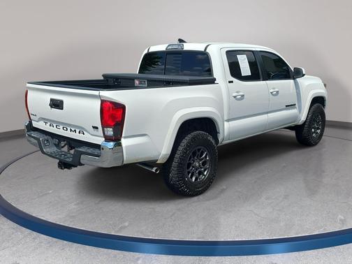 Super White 2018 Toyota Tacoma SR5
