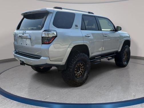 Classic Silver Metallic 2022 Toyota 4Runner SR5 Premium