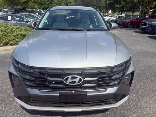 Shimmering Silver 2025 Hyundai TUCSON SEL