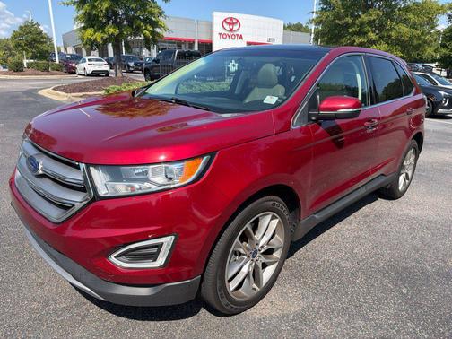 Ruby Red Metallic Tinted Clearcoat 2018 Ford Edge Titanium