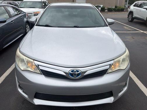 Classic Silver Metallic 2012 Toyota Camry Hybrid XLE
