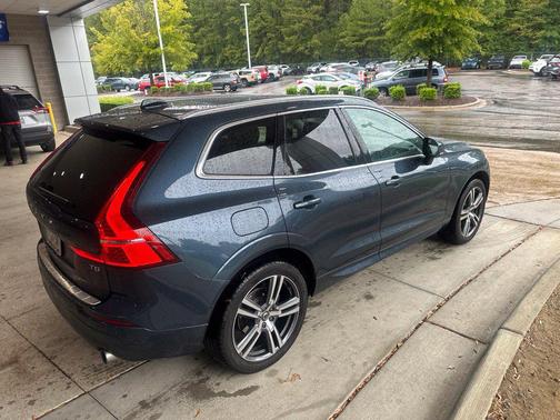 Denim Blue Metallic 2020 Volvo XC60 T5 Momentum