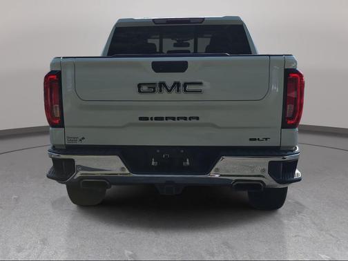 Summit White 2023 GMC Sierra 1500 SLT