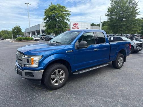 Lightning Blue 2018 Ford F-150 XLT