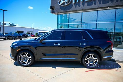 2025 Hyundai PALISADE SEL Premium