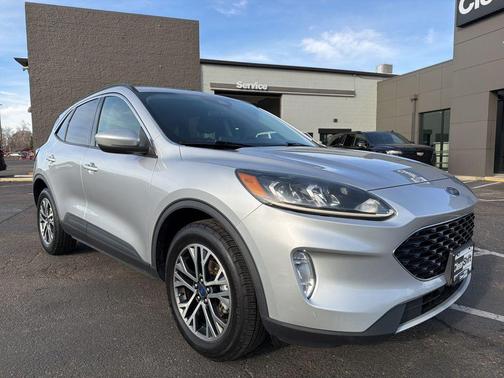 2020 Ford Escape SEL