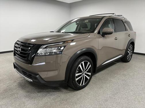 2024 Nissan Pathfinder Platinum 4WD