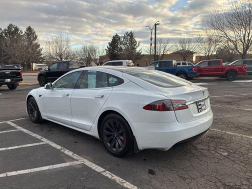 2020 Tesla Model S Long Range