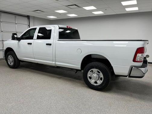 Bright White Clearcoat 2024 RAM 2500 Tradesman Crew Cab 4x4 8' Box