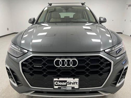 2022 Audi Q5 45 S line Premium Plus