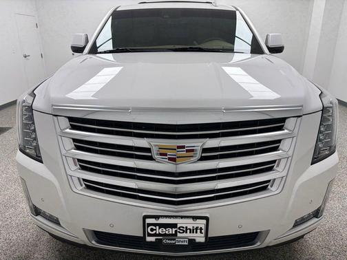 2018 Cadillac Escalade ESV Platinum