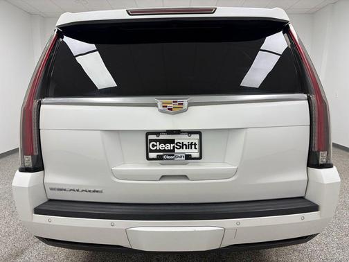 2018 Cadillac Escalade ESV Platinum