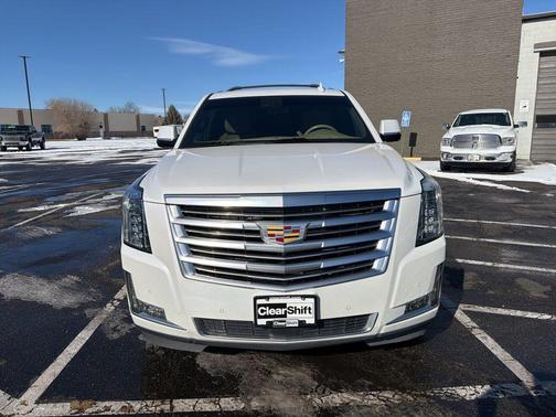 2018 Cadillac Escalade ESV Platinum