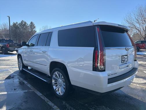 2018 Cadillac Escalade ESV Platinum