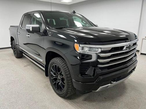 Black 2023 Chevrolet Silverado 1500 High Country