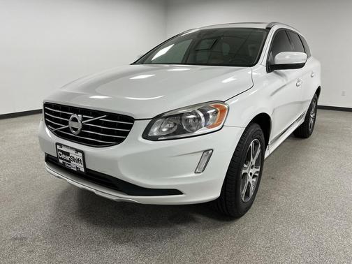 2014 Volvo XC60 T6 R-Design