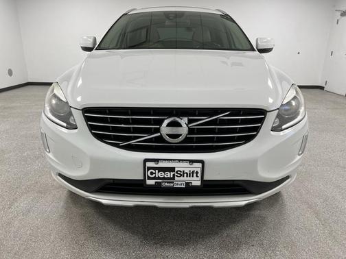 2014 Volvo XC60 T6 R-Design