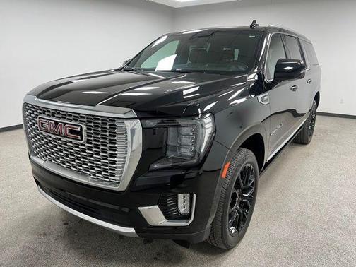 Onyx Black 2022 GMC Yukon XL Denali