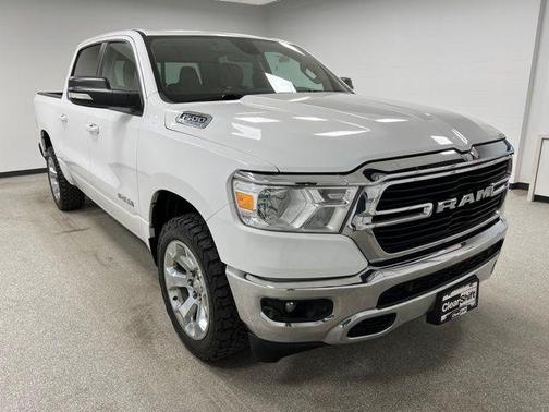 Bright White Clearcoat 2021 RAM 1500 Big Horn/Lone Star