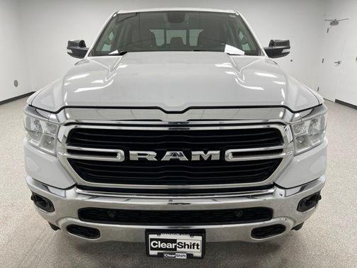 Bright White Clearcoat 2021 RAM 1500 Big Horn/Lone Star