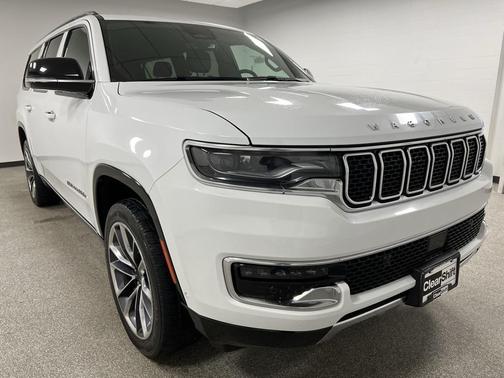 2023 Jeep Wagoneer L Series III 4x4