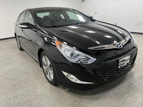 2015 Hyundai SONATA Hybrid Limited