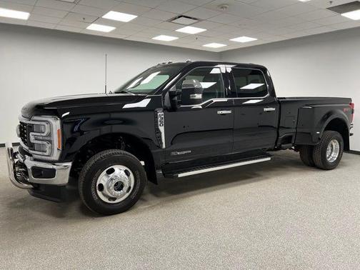 Agate Black Metallic 2023 Ford F-350 Lariat
