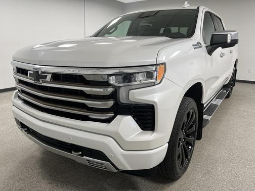 2022 Chevrolet Silverado 1500 High Country