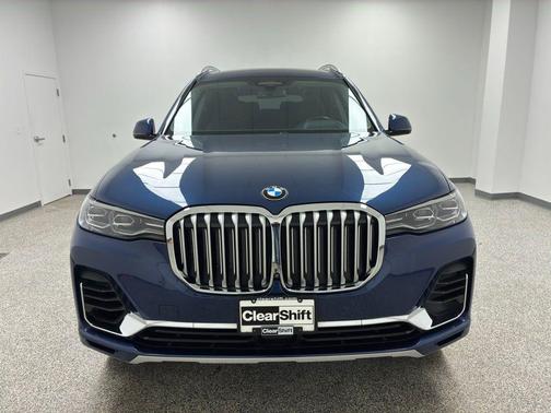 2019 BMW X7 xDrive50i