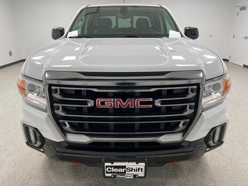 Summit White 2022 GMC Canyon AT4