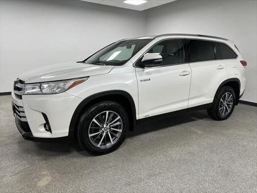 2019 Toyota Highlander Hybrid XLE