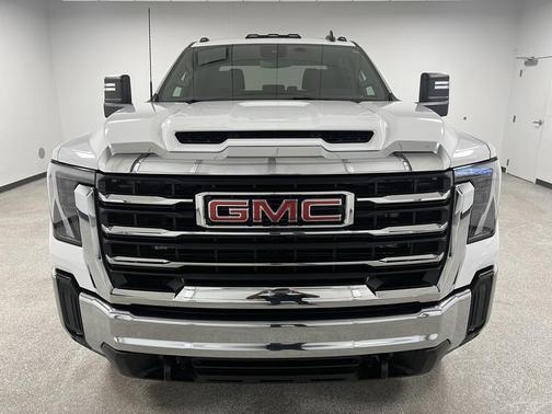 2024 GMC Sierra 3500 SLE