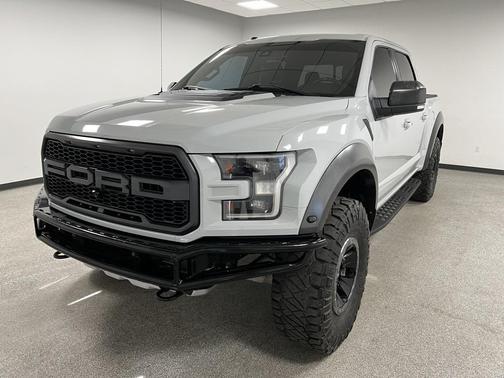 2017 Ford F-150 Raptor