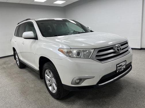 2013 Toyota Highlander SE