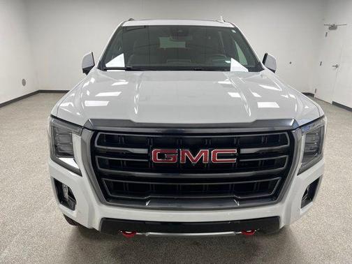 2024 GMC Yukon XL AT4
