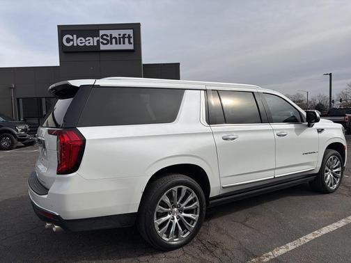 2022 GMC Yukon XL Denali