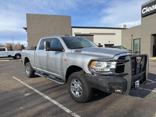 2020 RAM 2500 Big Horn Crew Cab 4x4 6'4' Box