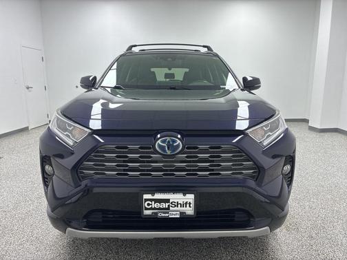 2021 Toyota RAV4 Hybrid SE