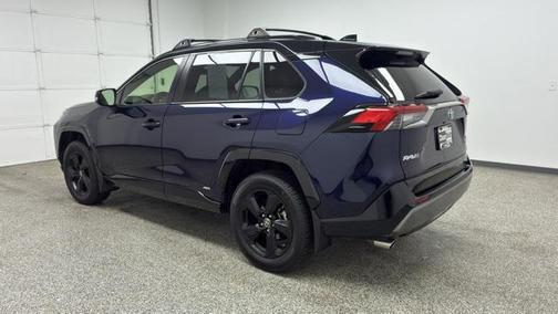 2021 Toyota RAV4 Hybrid SE