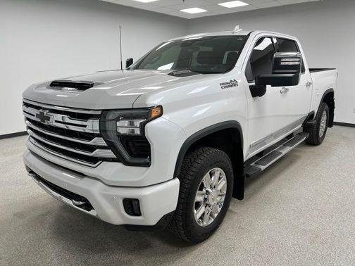 2025 Chevrolet Silverado 3500 High Country